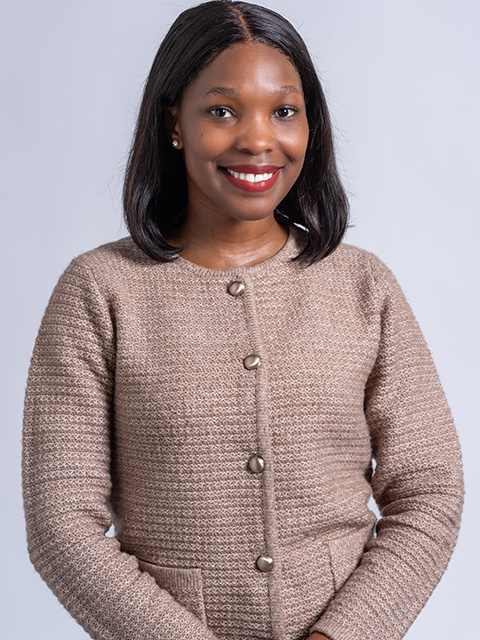 Portrait photograph of staff memeber, Sifiso Dhlamini